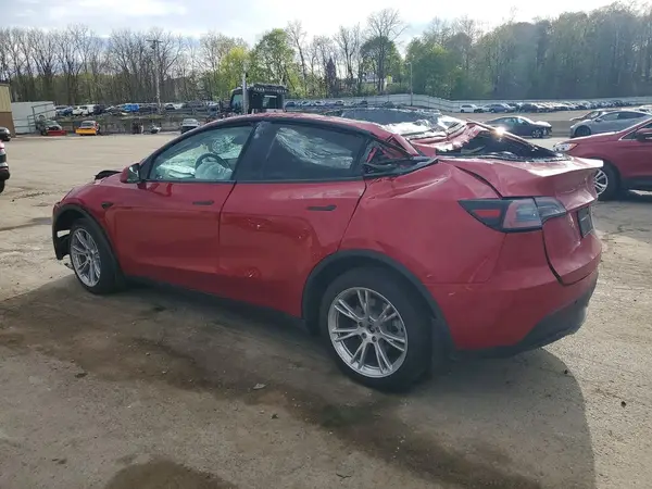 7SAYGDEE2PA203851 2023 TESLA MODEL Y - Image 2