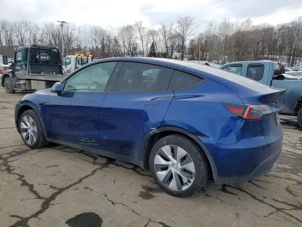 7SAYGDEE2PA210881 2023 TESLA MODEL Y - Image 2