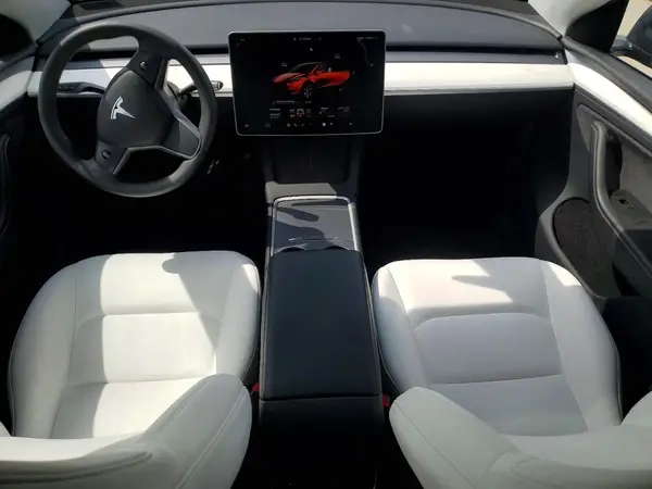 7SAYGDEE2PA211609 2023 TESLA MODEL Y - Image 8