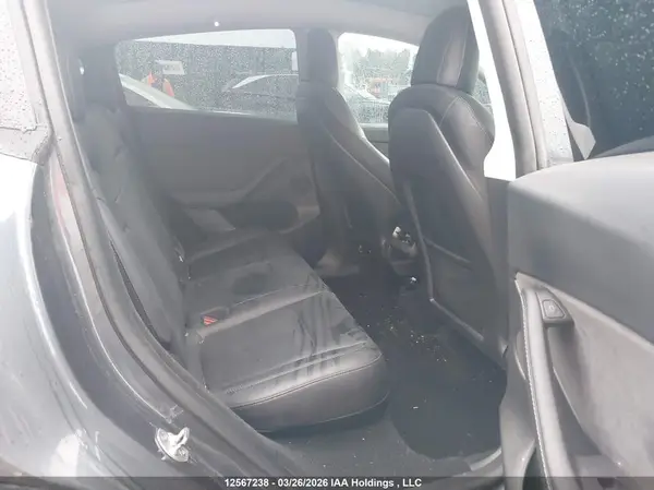 7SAYGDEE2PF584300 2023 TESLA MODEL Y - Image 8