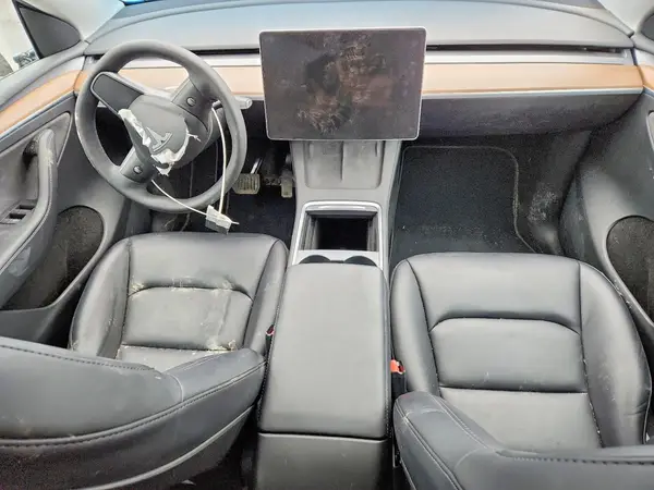 7SAYGDEE2PF584376 2023 TESLA MODEL Y - Image 8