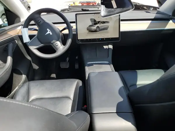 7SAYGDEE2PF587827 2023 TESLA MODEL Y - Image 8