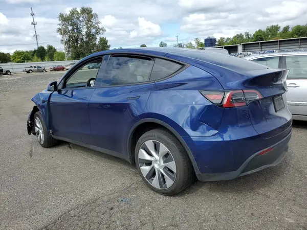 7SAYGDEE2PF592137 2023 TESLA MODEL Y - Image 2