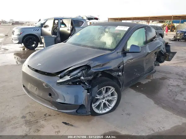 7SAYGDEE2PF609969 2023 TESLA MODEL Y - Image 2