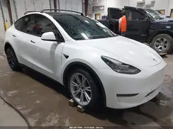 7SAYGDEE2PF613956 2023 TESLA MODEL Y