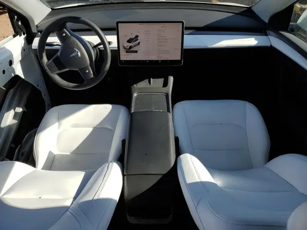 7SAYGDEE2PF627579 2023 TESLA MODEL Y - Image 8