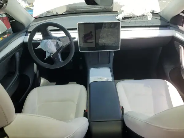 7SAYGDEE2PF637576 2023 TESLA MODEL Y - Image 8