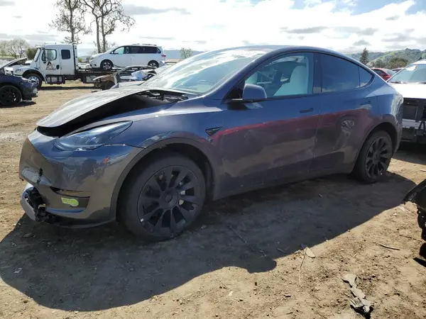 7SAYGDEE2PF637836 2023 TESLA MODEL Y - Image 1