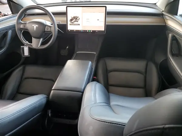 7SAYGDEE2PF638467 2023 TESLA MODEL Y - Image 8