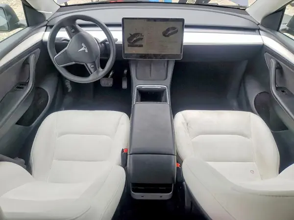 7SAYGDEE2PF643958 2023 TESLA MODEL Y - Image 8
