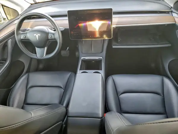 7SAYGDEE2PF648478 2023 TESLA MODEL Y - Image 8