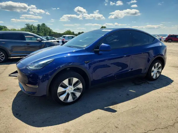 7SAYGDEE2PF663031 2023 TESLA MODEL Y - Image 1