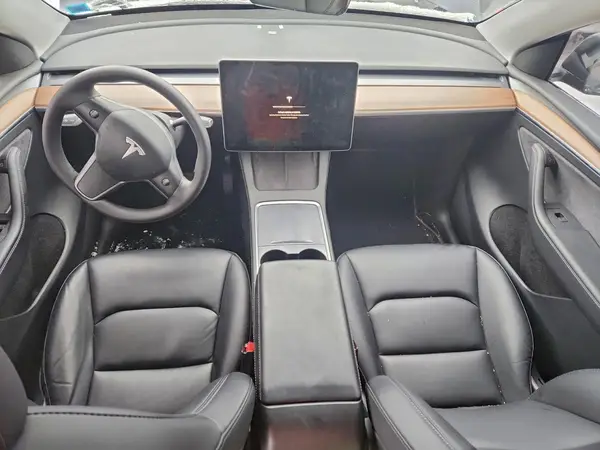 7SAYGDEE2PF664440 2023 TESLA MODEL Y - Image 8