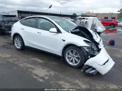 7SAYGDEE2PF686311 2023 TESLA MODEL Y