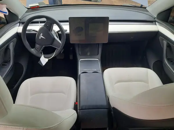 7SAYGDEE2PF692173 2023 TESLA MODEL Y - Image 8