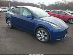 7SAYGDEE2PF694974 2023 TESLA MODEL Y