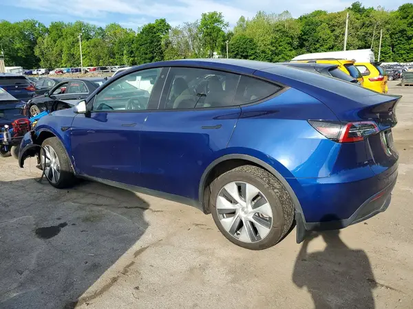7SAYGDEE2PF699219 2023 TESLA MODEL Y - Image 2