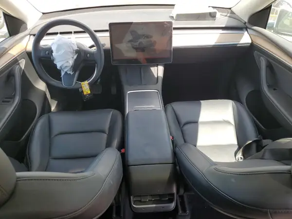7SAYGDEE2PF739329 2023 TESLA MODEL Y - Image 8
