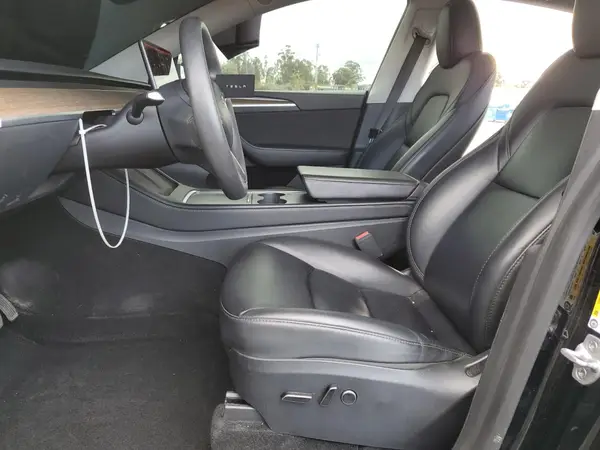 2023 TESLA MODEL Y auction photo 7