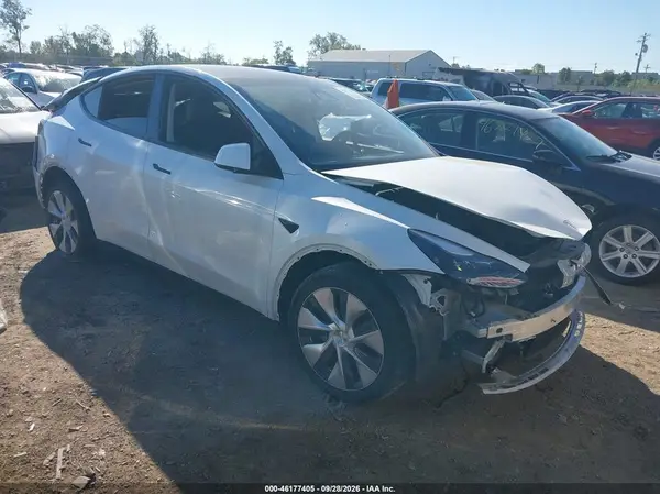 7SAYGDEE2PF767003 2023 TESLA MODEL Y - Image 1