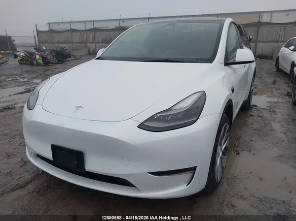 7SAYGDEE2PF773531 2023 TESLA MODEL Y - Image 2