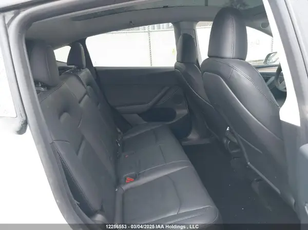 7SAYGDEE2PF781404 2023 TESLA MODEL Y - Image 8