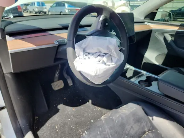 7SAYGDEE2PF788692 2023 TESLA MODEL Y - Image 8