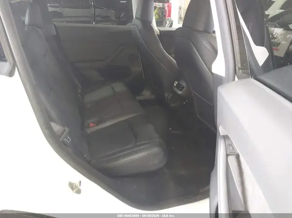 7SAYGDEE2PF792211 2023 TESLA MODEL Y - Image 8