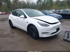 7SAYGDEE2PF796744 2023 TESLA MODEL Y