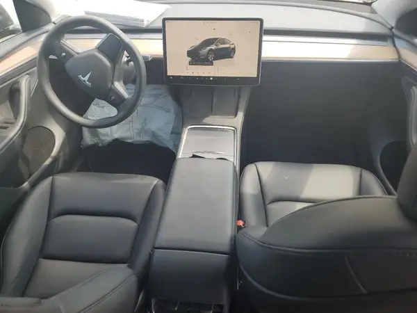 7SAYGDEE2PF797859 2023 TESLA MODEL Y - Image 8