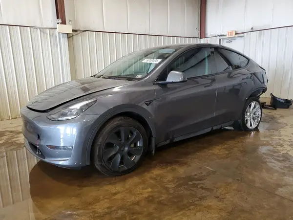 7SAYGDEE2PF798462 2023 TESLA MODEL Y - Image 1