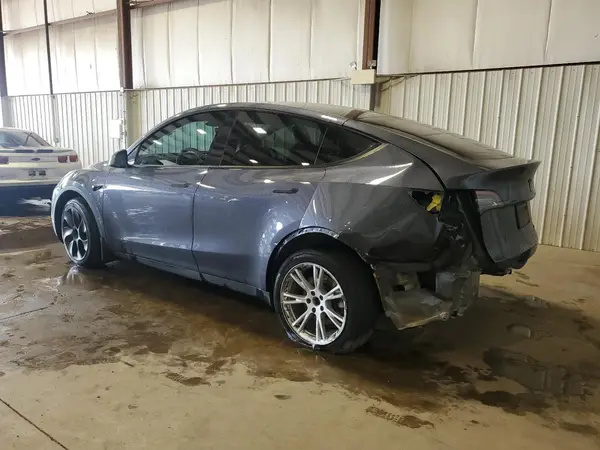 7SAYGDEE2PF798462 2023 TESLA MODEL Y - Image 2