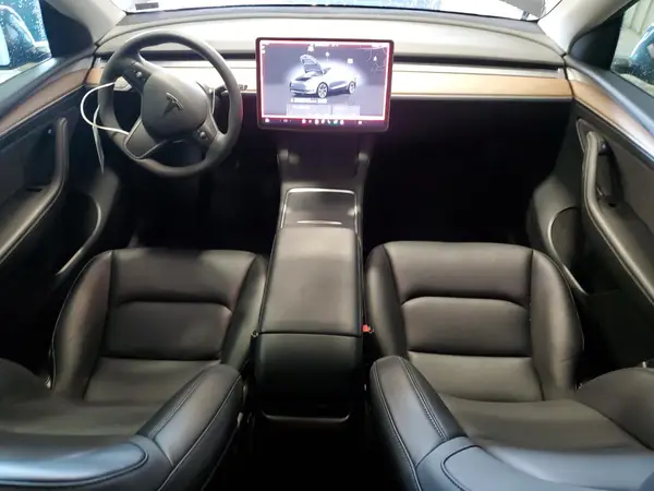 7SAYGDEE2PF798462 2023 TESLA MODEL Y - Image 8