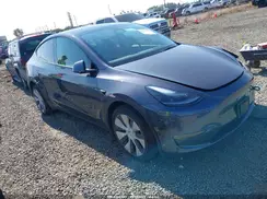 7SAYGDEE2PF805829 2023 TESLA MODEL Y