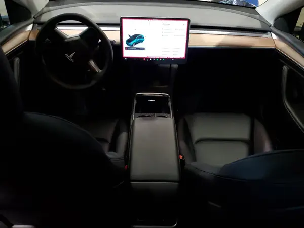 7SAYGDEE2PF810321 2023 TESLA MODEL Y - Image 8