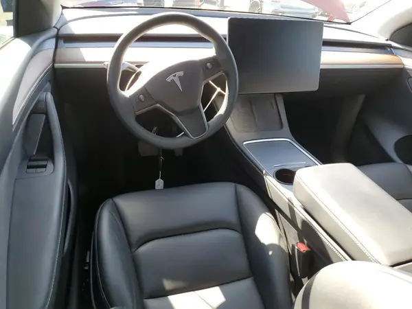 7SAYGDEE2PF827992 2023 TESLA MODEL Y - Image 8