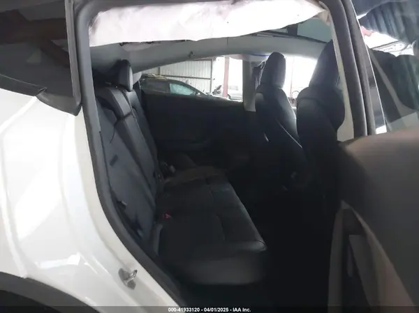 7SAYGDEE2PF834036 2023 TESLA MODEL Y - Image 8