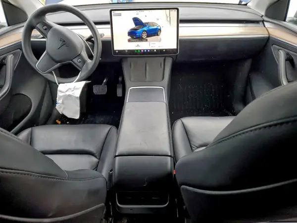 7SAYGDEE2PF837941 2023 TESLA MODEL Y - Image 8