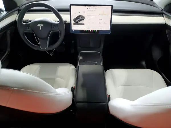 7SAYGDEE2PF838670 2023 TESLA MODEL Y - Image 8
