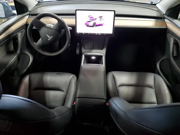 7SAYGDEE2PF840709 2023 TESLA MODEL Y - Image 8