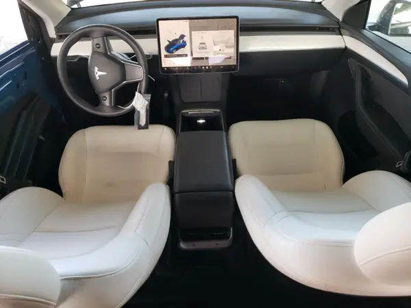 7SAYGDEE2PF841276 2023 TESLA MODEL Y - Image 8