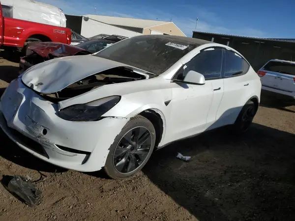 7SAYGDEE2PF845215 2023 TESLA MODEL Y - Image 1