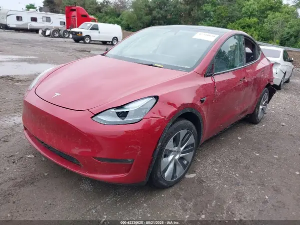 7SAYGDEE2PF859115 2023 TESLA MODEL Y - Image 2