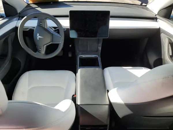 7SAYGDEE2PF872902 2023 TESLA MODEL Y - Image 8