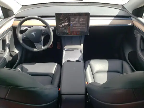 7SAYGDEE2PF878568 2023 TESLA MODEL Y - Image 8