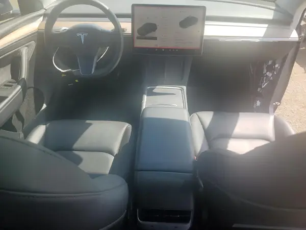 7SAYGDEE2PF886444 2023 TESLA MODEL Y - Image 8