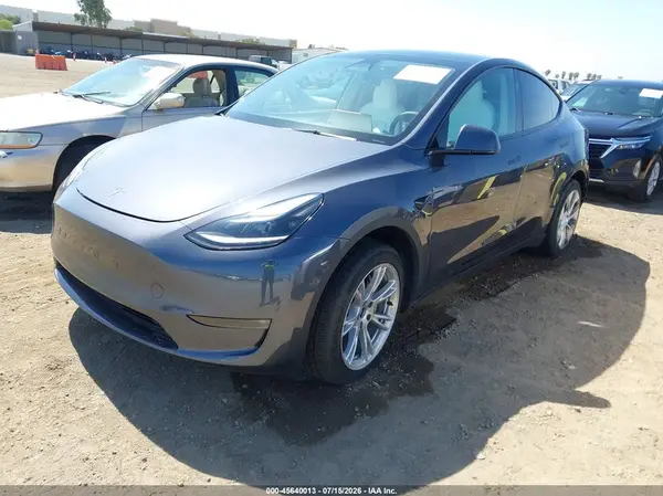 7SAYGDEE2PF892180 2023 TESLA MODEL Y - Image 2