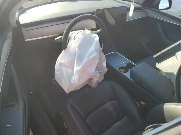 7SAYGDEE2PF895290 2023 TESLA MODEL Y - Image 8