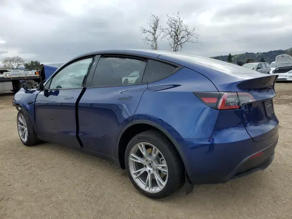 7SAYGDEE2PF896701 2023 TESLA MODEL Y - Image 2