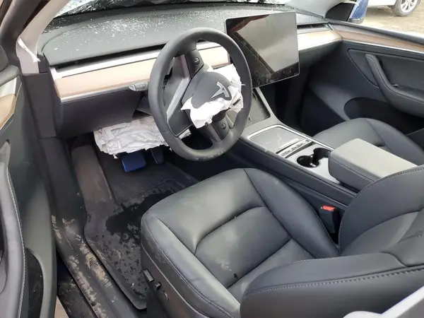 7SAYGDEE2PF896701 2023 TESLA MODEL Y - Image 8